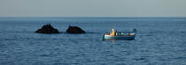 Corsica South East © Philip Plisson / Plisson La Trinité / AA36205 - Photo Galleries - Fishing vessel