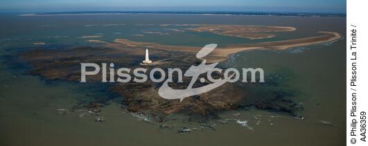 Le phare de Cordouan sur l'estuaire de la Gironde - © Philip Plisson / Plisson La Trinité / AA36359 - Nos reportages photos - Cordouan
