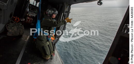 La flottille 33F - © Philip Plisson / Plisson La Trinité / AA36583 - Nos reportages photos - Personnage