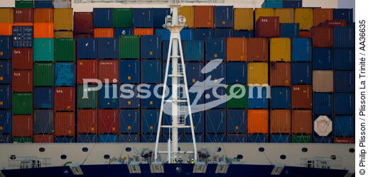 CMA CGM Jules Verne - © Philip Plisson / Plisson La Trinité / AA36635 - Photo Galleries - Containership