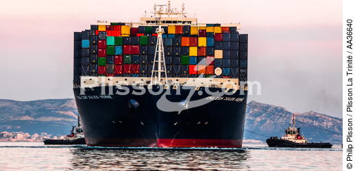 CMA CGM Jules Verne - © Philip Plisson / Plisson La Trinité / AA36640 - Photo Galleries - Containership
