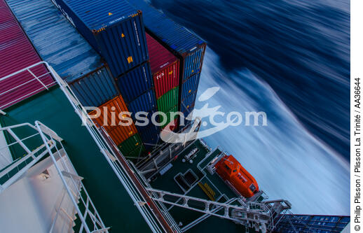 CMA CGM Jules Verne - © Philip Plisson / Plisson La Trinité / AA36644 - Photo Galleries - Containership