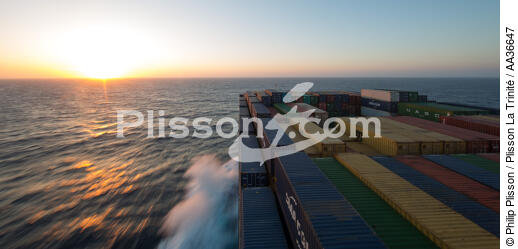 CMA CGM Jules Verne - © Philip Plisson / Plisson La Trinité / AA36647 - Photo Galleries - Containership