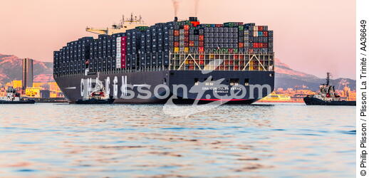 CMA CGM Jules Verne - © Philip Plisson / Plisson La Trinité / AA36649 - Photo Galleries - Containership