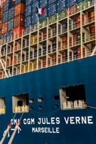 CMA CGM Jules Verne © Philip Plisson / Plisson La Trinité / AA36994 - Photo Galleries - Containership