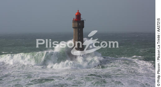 La Jument lighthouse - © Philip Plisson / Plisson La Trinité / AA37215 - Photo Galleries - Rough seas