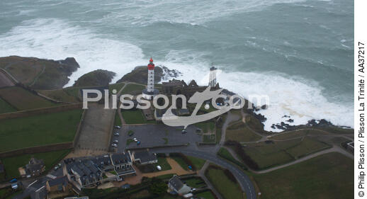 Saint Mathieu point - © Philip Plisson / Plisson La Trinité / AA37217 - Photo Galleries - French Lighthouses
