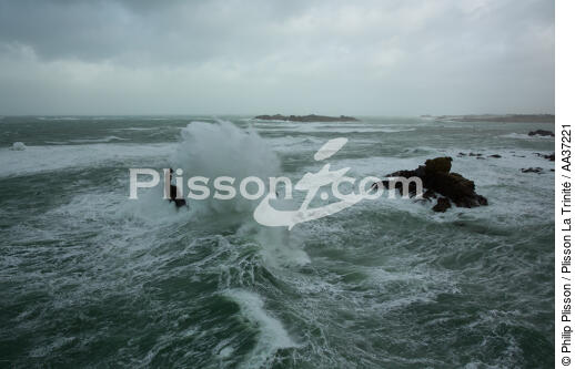 Argenton - © Philip Plisson / Plisson La Trinité / AA37221 - Photo Galleries - Storms