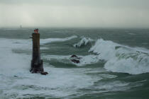 Nividic lighthouse © Philip Plisson / Plisson La Trinité / AA37227 - Photo Galleries - Storm at sea