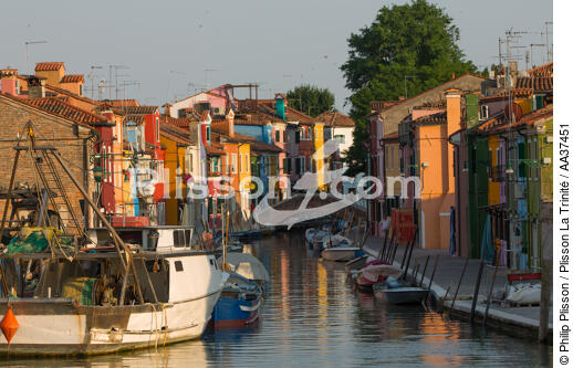 L'île de Burano - © Philip Plisson / Plisson La Trinité / AA37451 - Nos reportages photos - Lagune de Venise