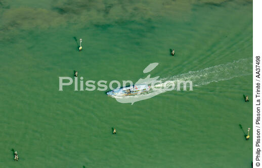 Un chenal de la Lagune de Venise - © Philip Plisson / Plisson La Trinité / AA37498 - Nos reportages photos - La Lagune de Venise