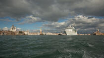 Traffic des paquebots à Venise © Philip Plisson / Plisson La Trinité / AA37707 - Nos reportages photos - Venise