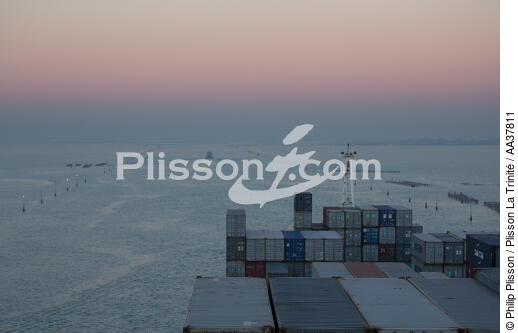 Traffic maritime dans la lagune de Venise - © Philip Plisson / Plisson La Trinité / AA37811 - Nos reportages photos - Site [It]