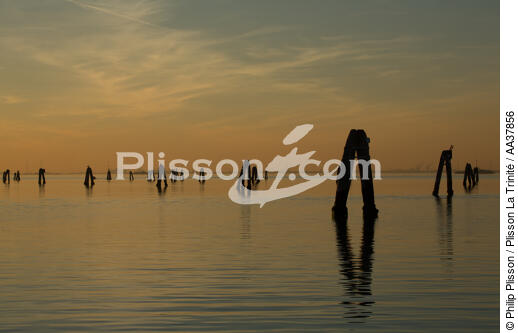 In the lagoon of Venice - © Philip Plisson / Plisson La Trinité / AA37856 - Photo Galleries - Site of interest [It]