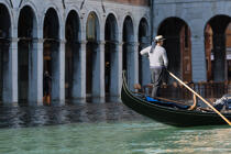 Acqua alta in Venice © Philip Plisson / Plisson La Trinité / AA37935 - Photo Galleries - Environment