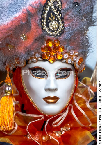 The Carnival of Venice [AT] - © Philip Plisson / Plisson La Trinité / AA37945 - Photo Galleries - portrait