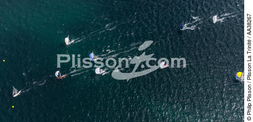 Coupe du Monde 2015 de 6 m JI à la Trinité sur mer - © Philip Plisson / Plisson La Trinité / AA38267 - Nos reportages photos - Monocoque de course