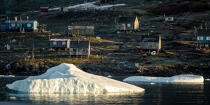 © Philip Plisson / Plisson La Trinité / AA38582 Sur la côte ouest du Groenland - Nos reportages photos - Vue non aérienne