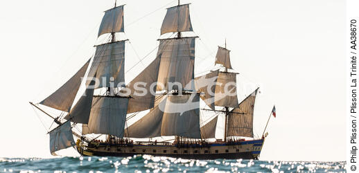 L'Hermione at sea - © Philip Plisson / Plisson La Trinité / AA38670 - Photo Galleries - Traditional sailing