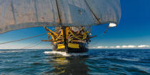 © Philip Plisson / Plisson La Trinité / AA38675 The Hermione at sea - Photo Galleries - Boat