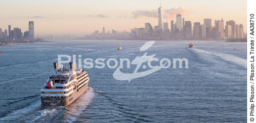 New York - © Philip Plisson / Plisson La Trinité / AA38710 - Nos reportages photos - Activité maritime