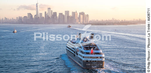 New York - © Philip Plisson / Plisson La Trinité / AA38711 - Photo Galleries - Maritime transport
