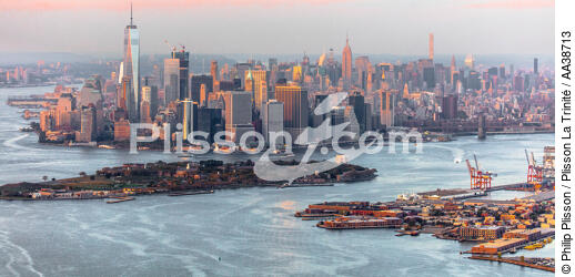 New York - © Philip Plisson / Plisson La Trinité / AA38713 - Photo Galleries - Aerial shot
