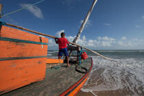© Philip Plisson / Plisson La Trinité / AA39118 Jangaderos - Nos reportages photos - Pêcheur du monde