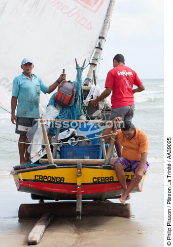Jangaderos - © Philip Plisson / Plisson La Trinité / AA39025 - Photo Galleries - Maritime activity