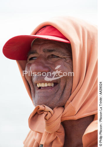 Jangaderos - © Philip Plisson / Plisson La Trinité / AA39024 - Nos reportages photos - Pêcheur du monde