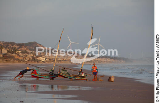 Jangaderos - © Philip Plisson / Plisson La Trinité / AA39070 - Photo Galleries - Maritime activity