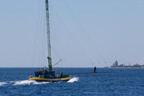 © Philip Plisson / Plisson La Trinité / AA39242 Pêche à L'espadon dans le détroit de Méssine - Nos reportages photos - Activité maritime