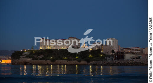 Marseille - © Philip Plisson / Plisson La Trinité / AA39265 - Nos reportages photos - Marseille