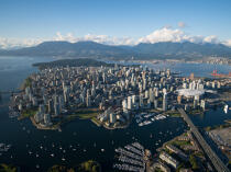 © Philip Plisson / Plisson La Trinité / AA39276 Vancouver - Nos reportages photos - Immeuble