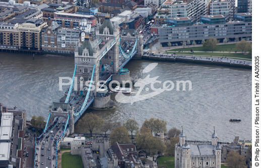 London - © Philip Plisson / Plisson La Trinité / AA39335 - Photo Galleries - London