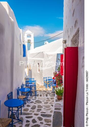 The Cyclades on the Aegean Sea - © Philip Plisson / Plisson La Trinité / AA39687 - Photo Galleries - Foreign country