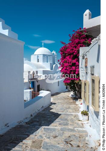 The Cyclades on the Aegean Sea - © Philip Plisson / Plisson La Trinité / AA39694 - Photo Galleries - Foreign country
