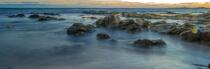 © Philip Plisson / Plisson La Trinité / AA39598 Rochers et temps de pause sur la mer - Nos reportages photos - Environnement