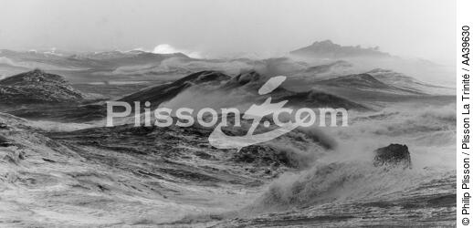 Tempête sur les côtes bretonnes - © Philip Plisson / Plisson La Trinité / AA39630 - Nos reportages photos - Mer