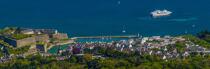 © Philip Plisson / Plisson La Trinité / AA39634 Le port du Palais à Belle-Ile-en-Mer - Nos reportages photos - Panoramique horizontal