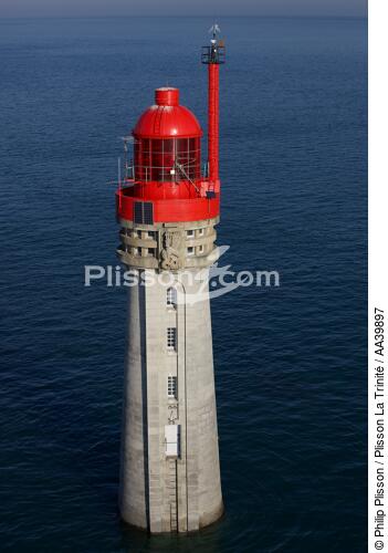 Grand Jardin lighthouse, in front of Saint-Malo - © Philip Plisson / Plisson La Trinité / AA39897 - Photo Galleries - Author