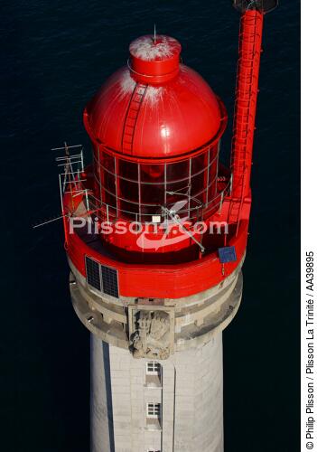 Le phare du Grand Jardin devant Saint-Malo - © Philip Plisson / Plisson La Trinité / AA39895 - Nos reportages photos - Activité maritime