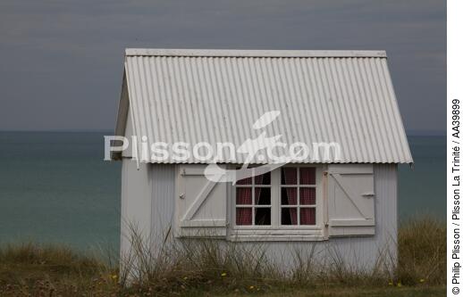 Hut in Gouville-sur-Mer - © Philip Plisson / Plisson La Trinité / AA39899 - Photo Galleries - Manche [The]