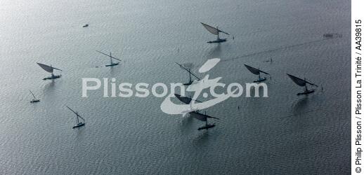 Sur le lac Burullus - Egypte - © Philip Plisson / Plisson La Trinité / AA39815 - Nos reportages photos - Type vue