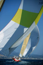 Jeu de voile. © Philip Plisson / Plisson La Trinité / AA00216 - Photo Galleries - Traditional sailing