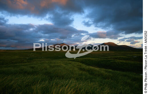 South Uist - © Philip Plisson / Plisson La Trinité / AA00252 - Photo Galleries - Cloud