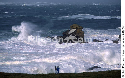 Tempête sur une côte sauvage. - © Philip Plisson / Plisson La Trinité / AA00970 - Photo Galleries - Wild coast