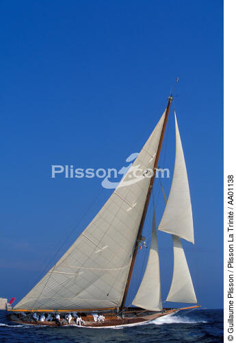 Hallowe'en aux Régates Royales. - © Guillaume Plisson / Plisson La Trinité / AA01138 - Photo Galleries - Classic Yachting