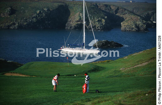 Partie de golf à Belle-île. - © Philip Plisson / Plisson La Trinité / AA01228 - Photo Galleries - Non-nautical sports