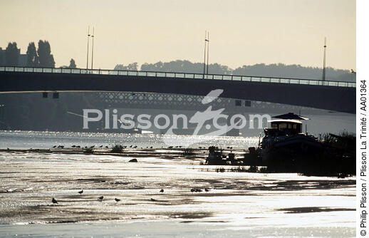 Pont à Nantes. - © Philip Plisson / Plisson La Trinité / AA01364 - Nos reportages photos - Loire Atlantique